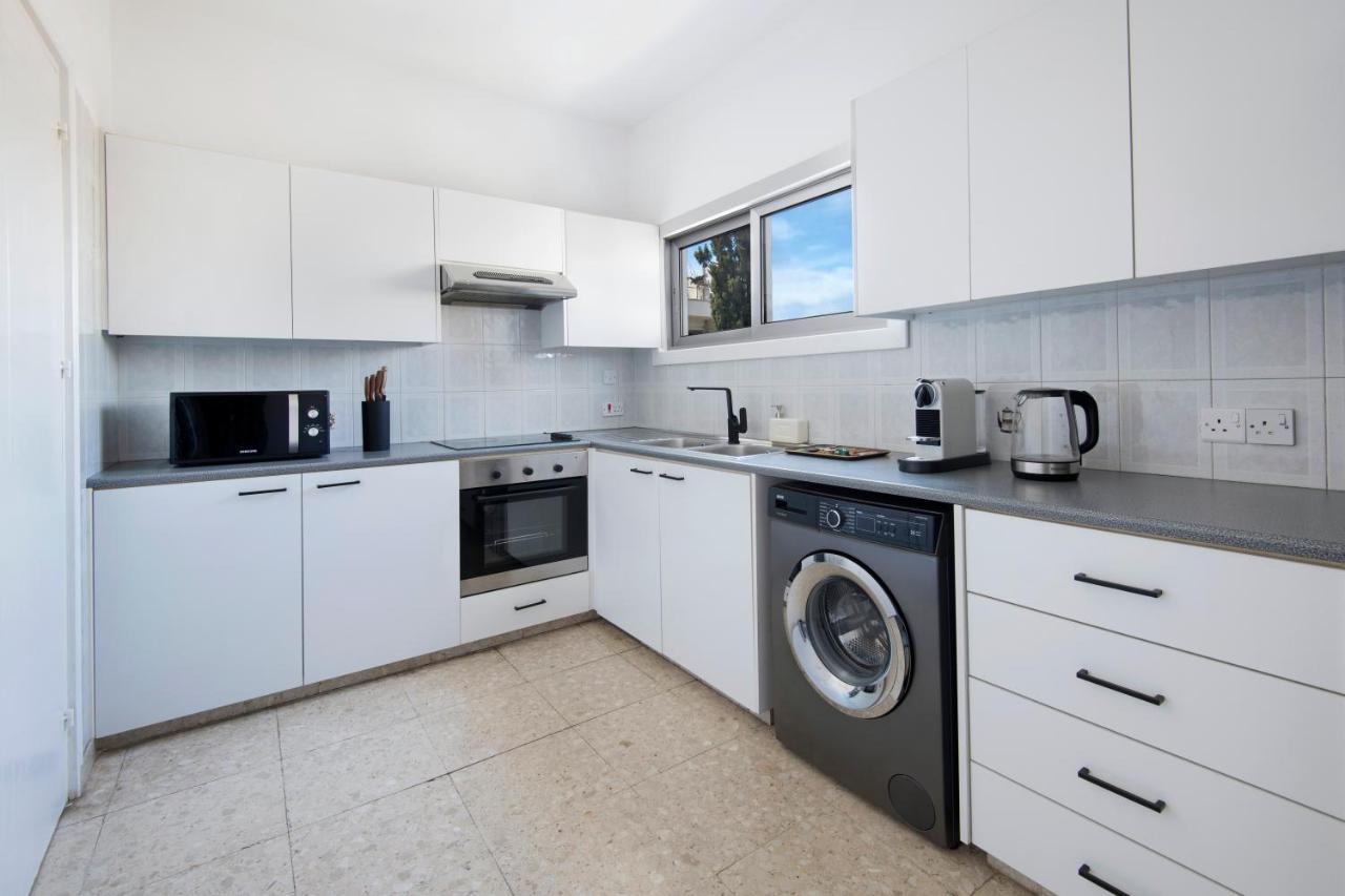 Urban Condo 12 - 2 Bdr Nicosia Exterior photo